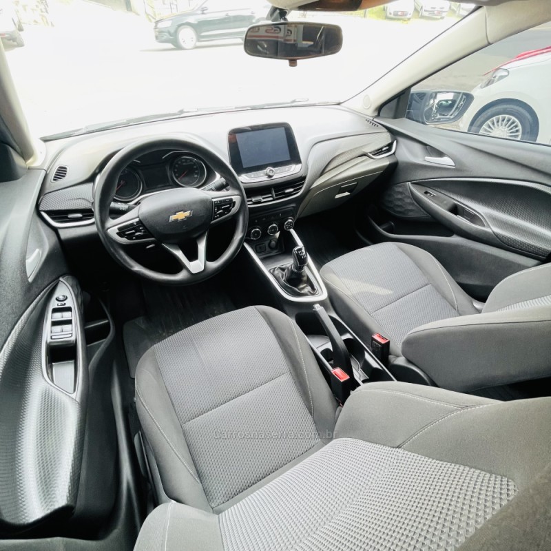 ONIX 1.0 LT 12V TURBO FLEX 4P MANUAL - 2023 - NOVO HAMBURGO