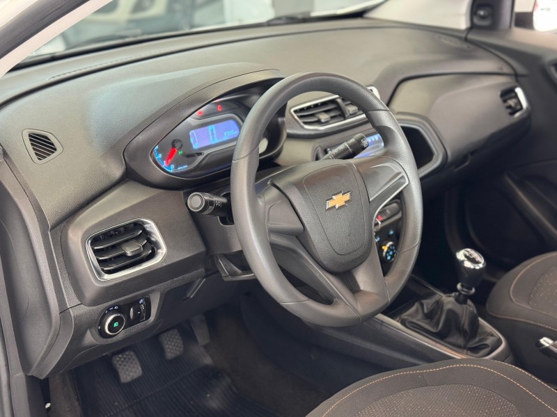 ONIX 1.4 MPFI LT 8V FLEX 4P MANUAL - 2013 - BENTO GONçALVES