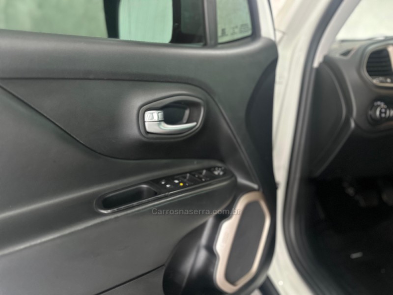 RENEGADE 2.0 16V TURBO DIESEL LONGITUDE 4P 4X4 AUTOMÁTICO - 2018 - CAXIAS DO SUL