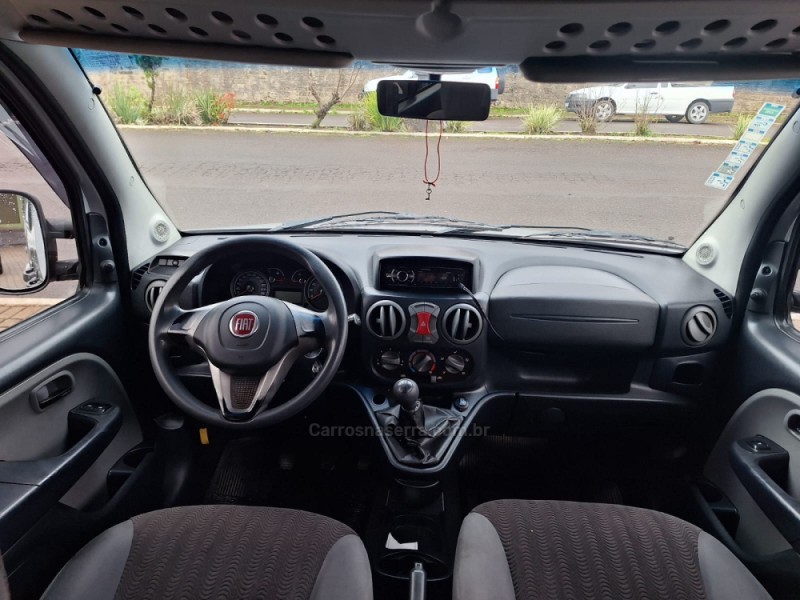DOBLÓ 1.8 MPI ESSENCE 16V FLEX 7P MANUAL - 2014 - CAMBARá DO SUL