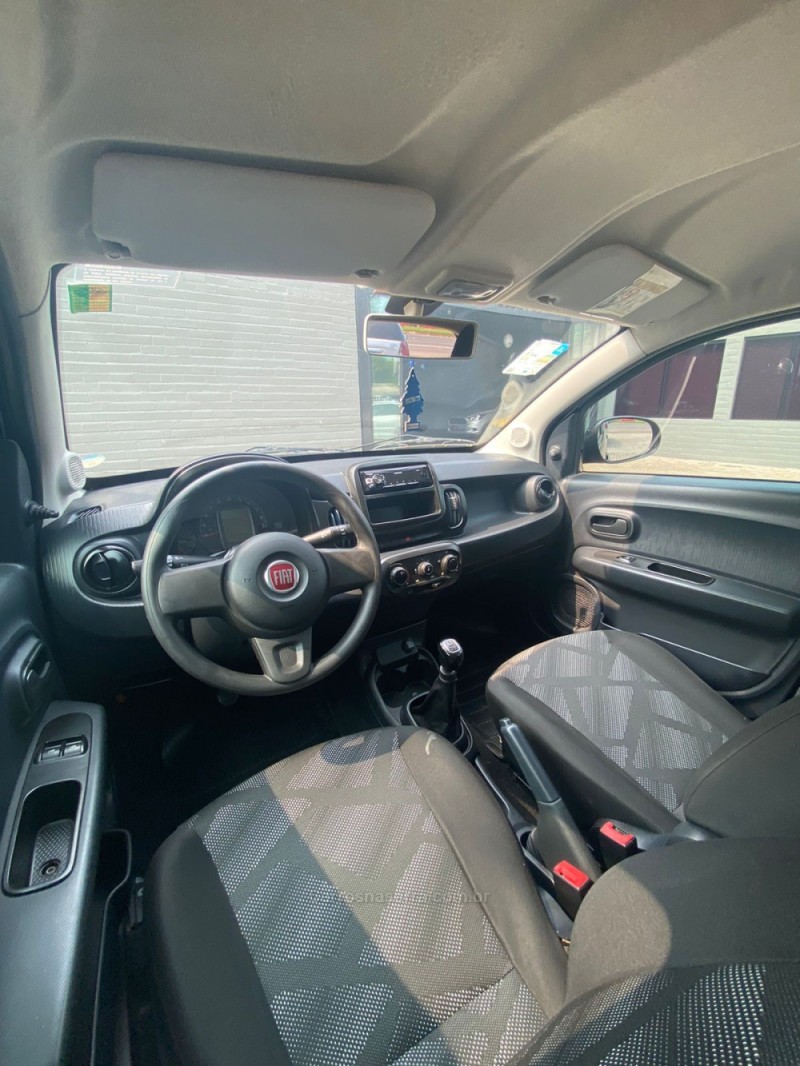 MOBI 1.0 8V EVO FLEX LIKE. MANUAL - 2018 - PORTãO