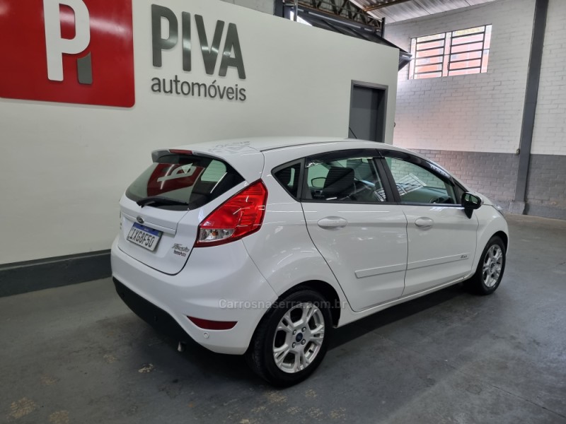 FIESTA 1.6 SE HATCH 16V FLEX 4P MANUAL - 2016 - GARIBALDI