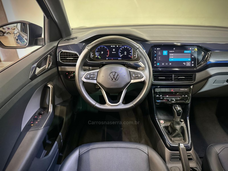 T-CROSS 1.0 COMFORTLINE TSI FLEX 4P AUTOMÁTICO - 2022 - IVOTI