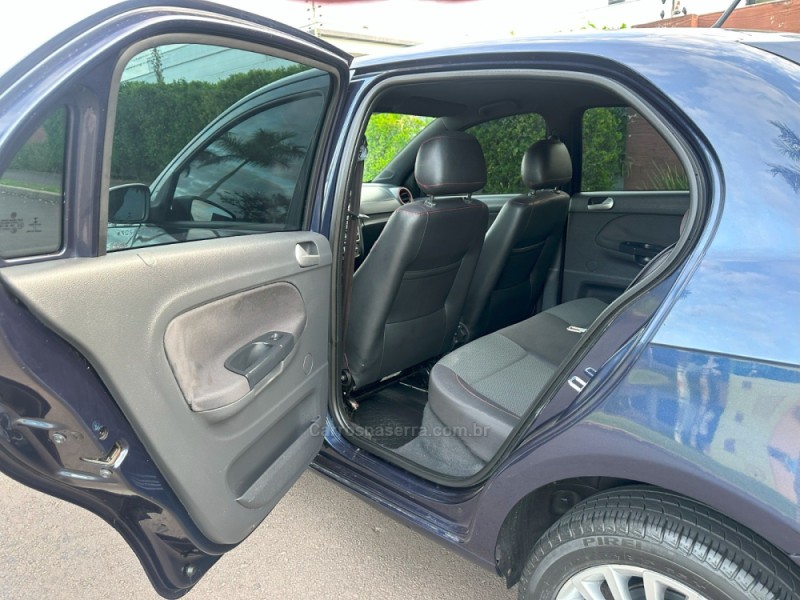 GOL 1.0 MI ROCK IN RIO 8V FLEX 4P MANUAL - 2016 - SãO LEOPOLDO