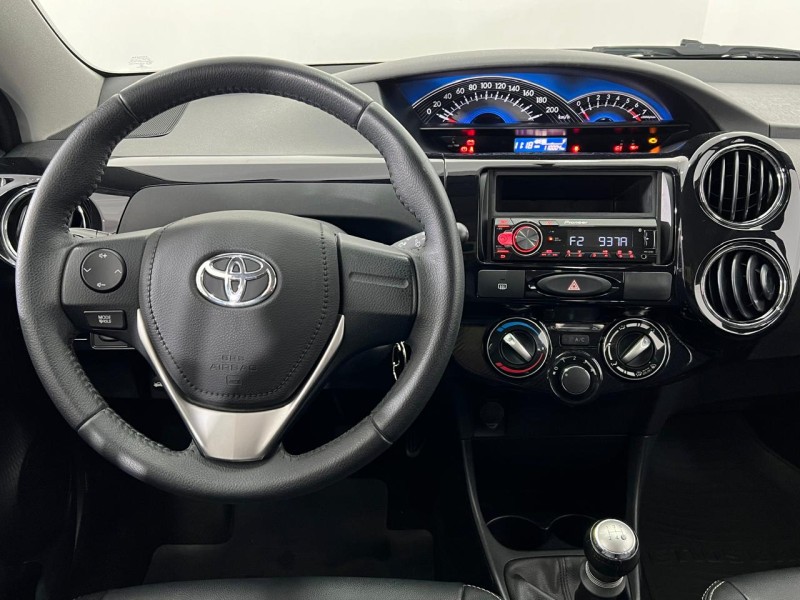 ETIOS CROSS 1.5 16V FLEX 4P MANUAL - 2016 - FARROUPILHA
