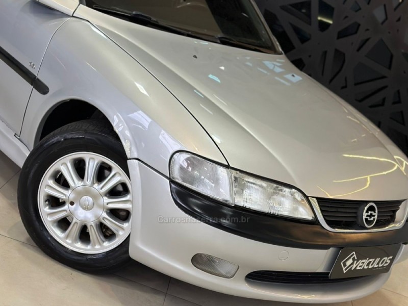 VECTRA 2.2 MPFI CD 16V GASOLINA 4P MANUAL - 1999 - ENCANTADO