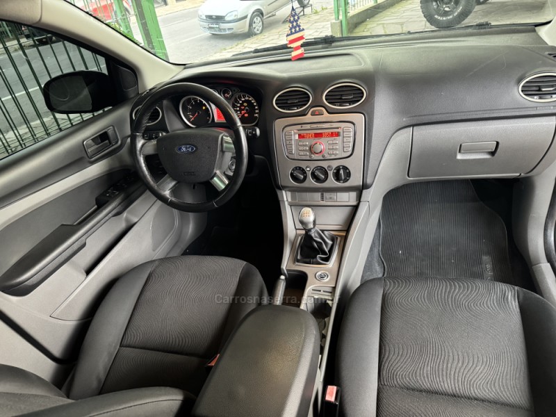FOCUS 2.0 GLX 16V FLEX 4P MANUAL - 2012 - CAXIAS DO SUL