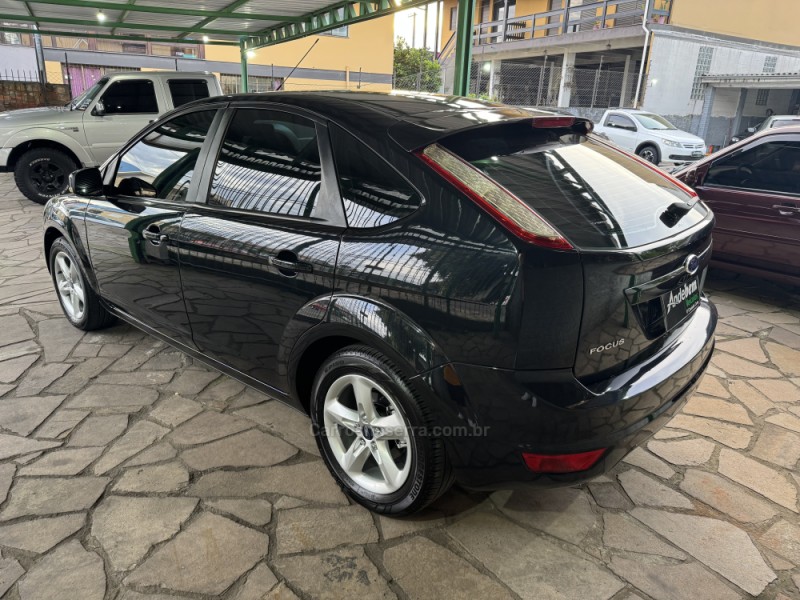 FOCUS 2.0 GLX 16V FLEX 4P MANUAL - 2012 - CAXIAS DO SUL