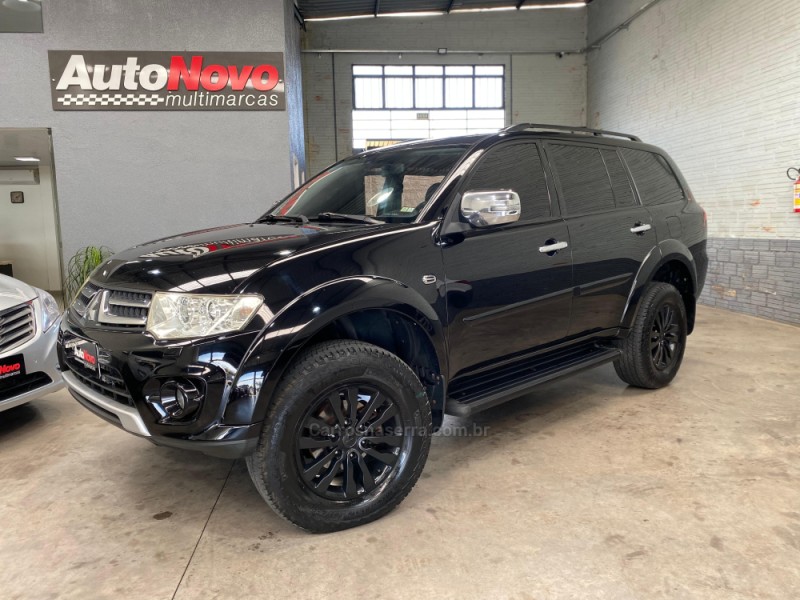 PAJERO DAKAR 3.2 HPE 4X4 7 LUGARES 16V TURBO INTERCOOLER DIESEL 4P AUTOMÁTICO