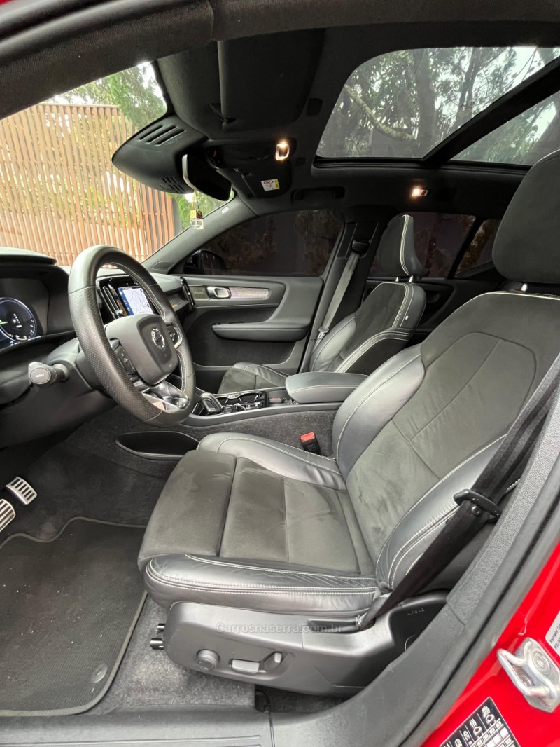 XC 40 1.5 T5 HÍBRIDO R-DESIGN FWD - 2021 - ERECHIM