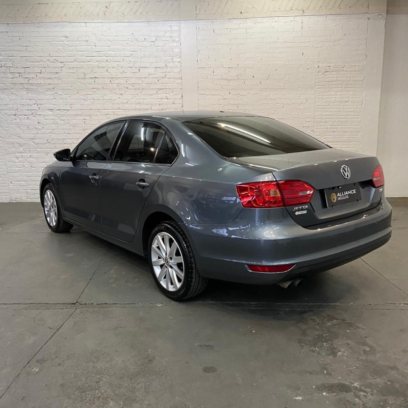 JETTA 2.0 COMFORTLINE FLEX 4P MANUAL - 2012 - CAXIAS DO SUL