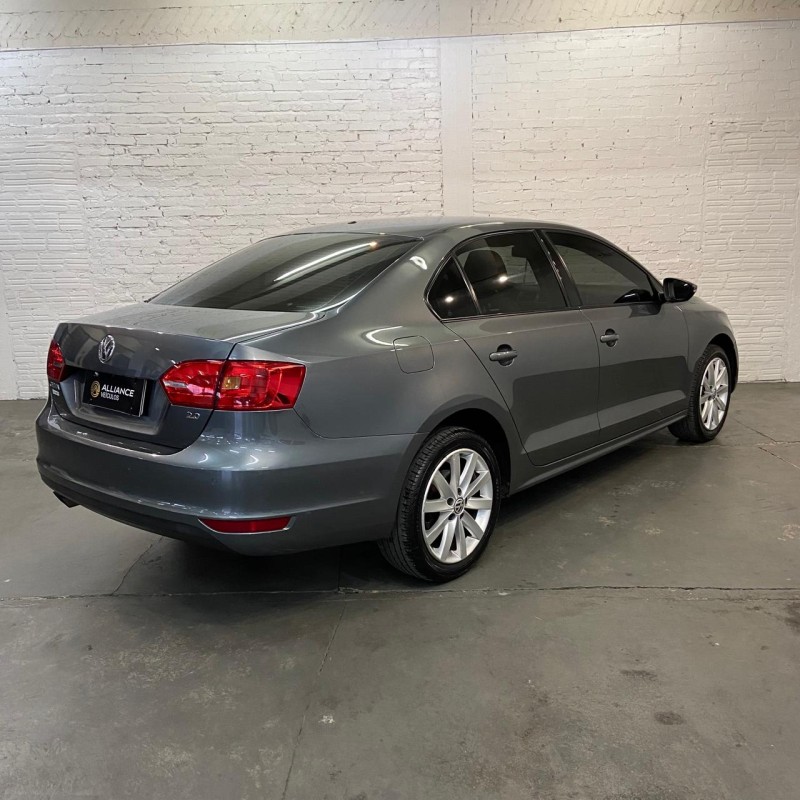 JETTA 2.0 COMFORTLINE FLEX 4P MANUAL - 2012 - CAXIAS DO SUL