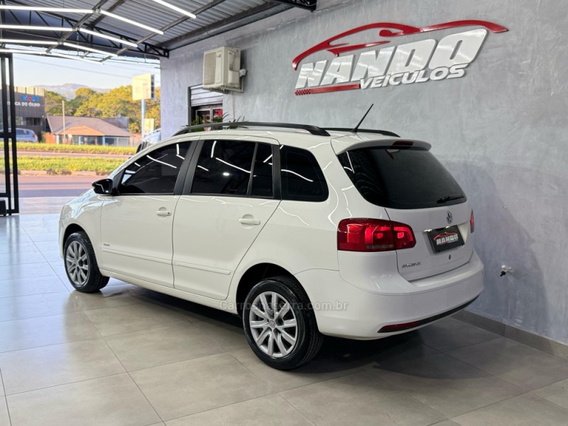 SPACEFOX 1.6 MI TREND 8V FLEX 4P MANUAL - 2014 - SAPIRANGA