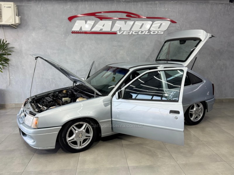 KADETT 2.0 MPFI GLS 8V GASOLINA 2P MANUAL - 1998 - SAPIRANGA