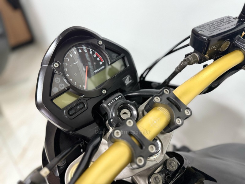 CB 600F HORNET - 2010 - SAPIRANGA