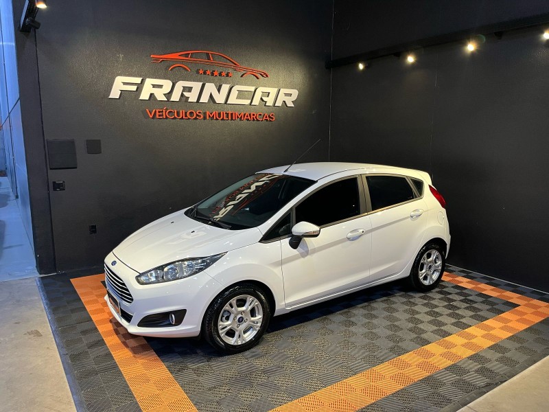 FIESTA 1.6 SEL HATCH 16V FLEX 4P MANUAL - 2017 - ANTôNIO PRADO