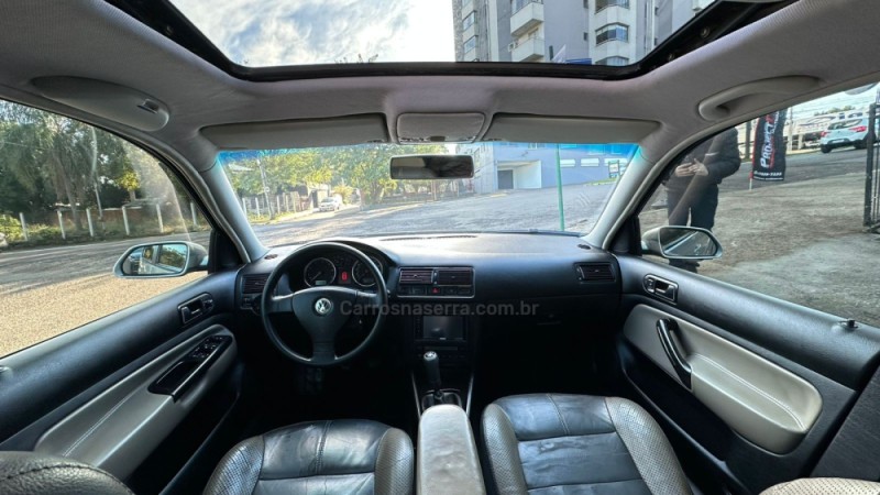 GOLF 1.6 MI SPORTLINE 8V FLEX 4P MANUAL - 2009 - NOVO HAMBURGO
