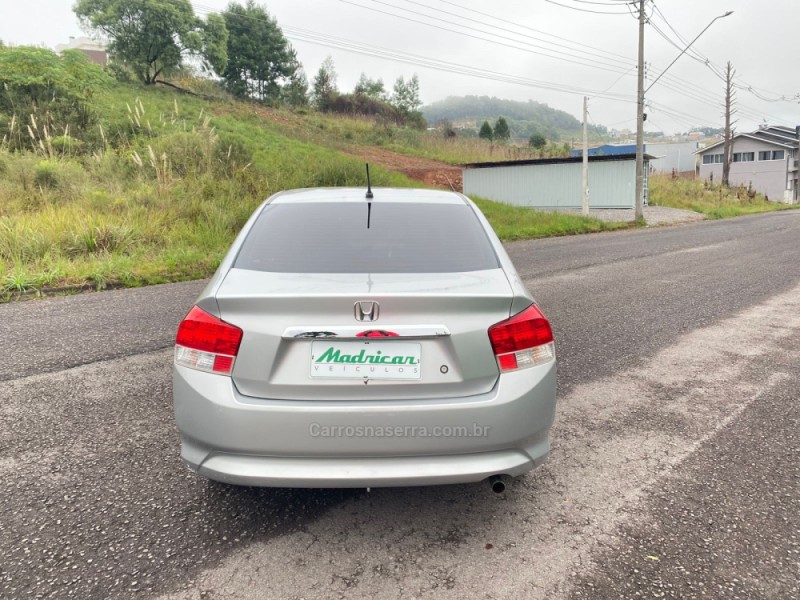 CITY 1.5 DX 16V FLEX 4P MANUAL - 2012 - FLORES DA CUNHA