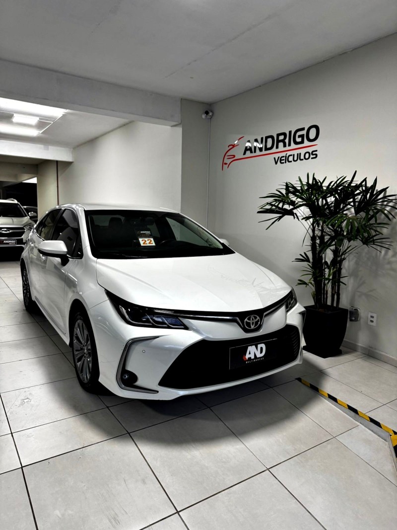 COROLLA 2.0 XEI 16V FLEX 4P AUTOMÁTICO - 2022 - CAXIAS DO SUL