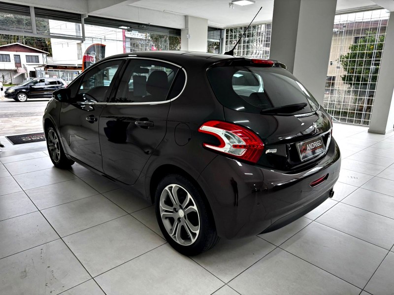 208 1.6 GRIFFE 16V FLEX 4P MANUAL - 2015 - CAXIAS DO SUL