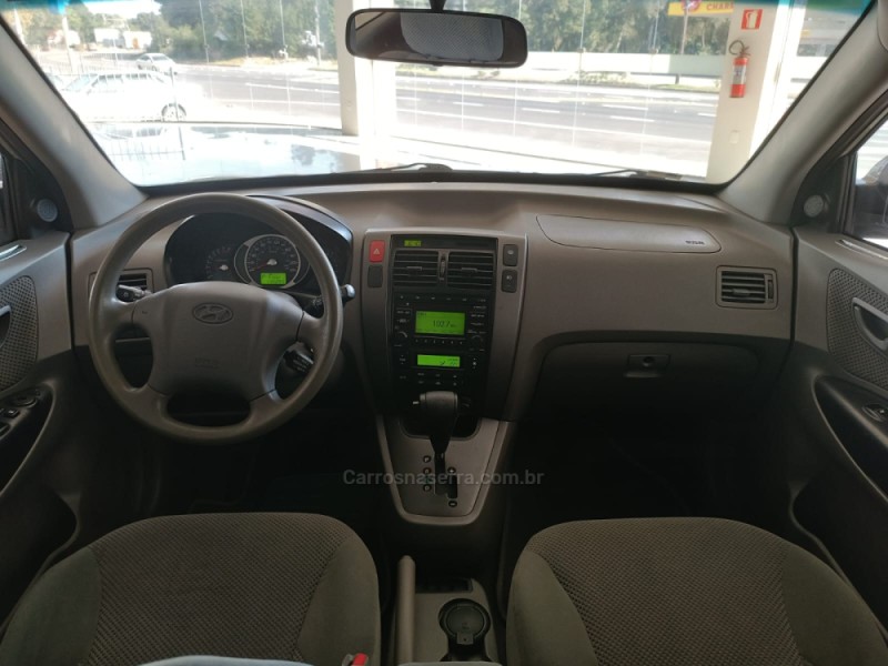 TUCSON 2.0 MPFI GLS 16V 143CV 2WD GASOLINA 4P AUTOMÁTICO - 2013 - NOVA PETRóPOLIS