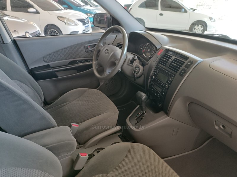 TUCSON 2.0 MPFI GLS 16V 143CV 2WD GASOLINA 4P AUTOMÁTICO - 2013 - NOVA PETRóPOLIS