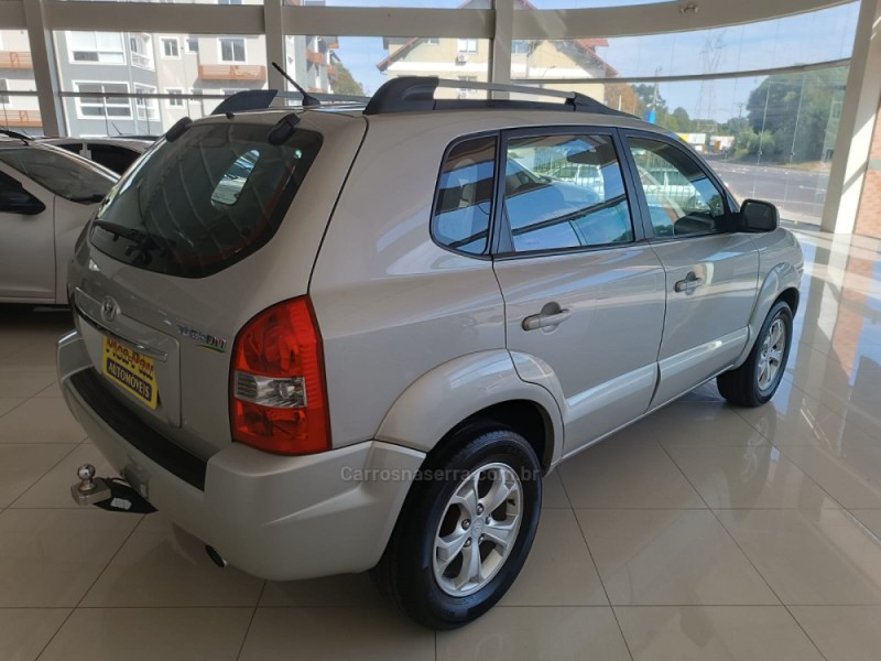 TUCSON 2.0 MPFI GLS 16V 143CV 2WD GASOLINA 4P AUTOMÁTICO - 2013 - NOVA PETRóPOLIS