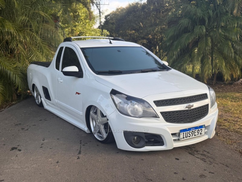 MONTANA 1.4 MPFI LS CS 8V FLEX 2P MANUAL