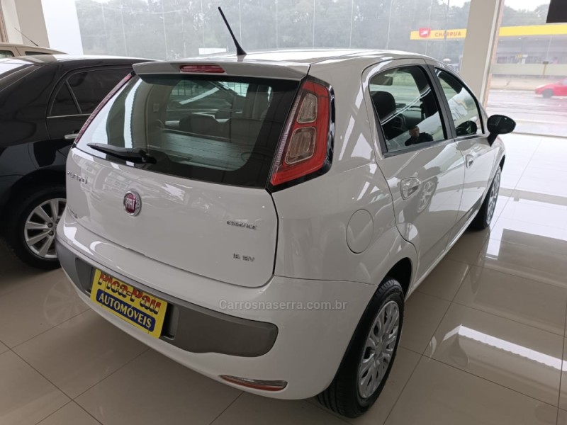 PUNTO 1.6 ESSENCE 16V FLEX 4P MANUAL - 2016 - NOVA PETRóPOLIS
