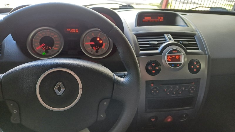 MÉGANE 1.6 EXPRESSION GRAND TOUR 16V FLEX 4P MANUAL - 2012 - CAXIAS DO SUL