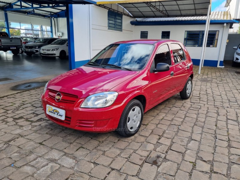 CELTA 1.0 MPFI SPIRIT 8V FLEX 4P MANUAL - 2011 - VACARIA
