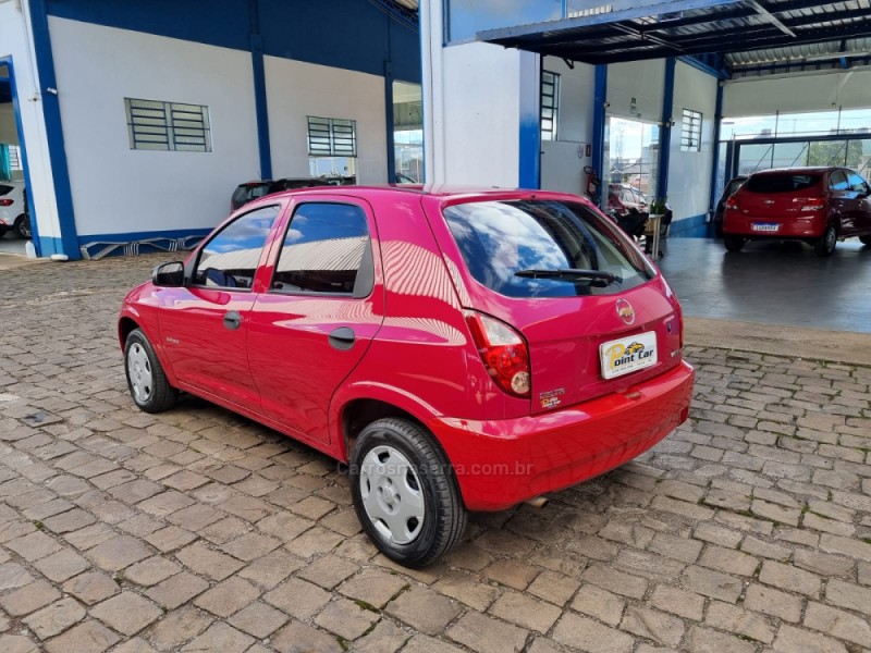 CELTA 1.0 MPFI SPIRIT 8V FLEX 4P MANUAL - 2011 - VACARIA