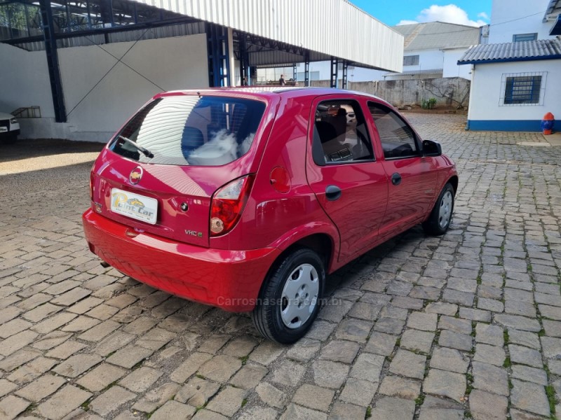 CELTA 1.0 MPFI SPIRIT 8V FLEX 4P MANUAL - 2011 - VACARIA
