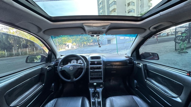 ASTRA 2.0 SFI GSI 16V GASOLINA 4P MANUAL - 2005 - NOVO HAMBURGO
