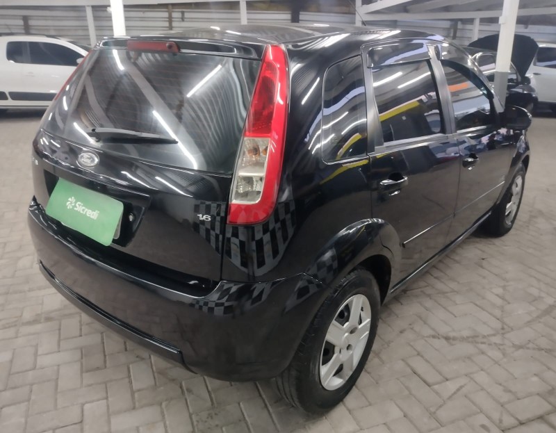 FIESTA 1.6 MPI CLASS HATCH 8V FLEX 4P MANUAL - 2010 - CAXIAS DO SUL