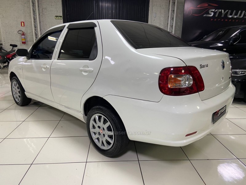 SIENA 1.8 MPI HLX 8V FLEX 4P MANUAL - 2005 - ESTâNCIA VELHA