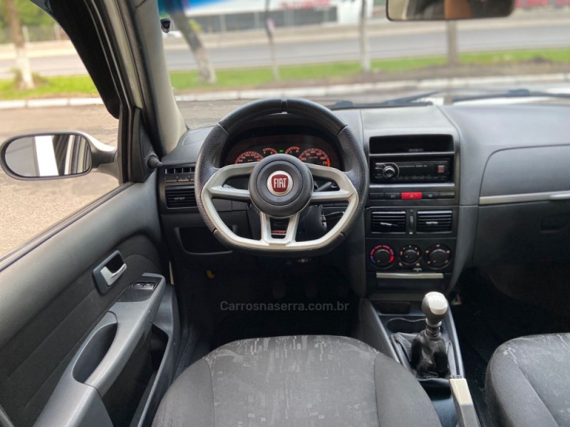 SIENA 1.8 MPI HLX 8V FLEX 4P MANUAL - 2005 - ESTâNCIA VELHA