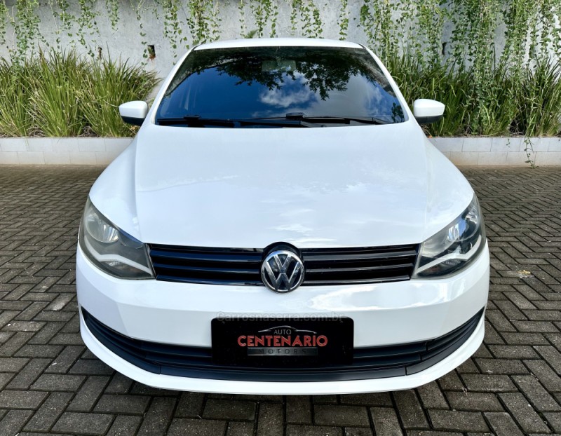 VOYAGE 1.0 I TREND 16V FLEX 4P MANUAL - 2013 - SAPIRANGA