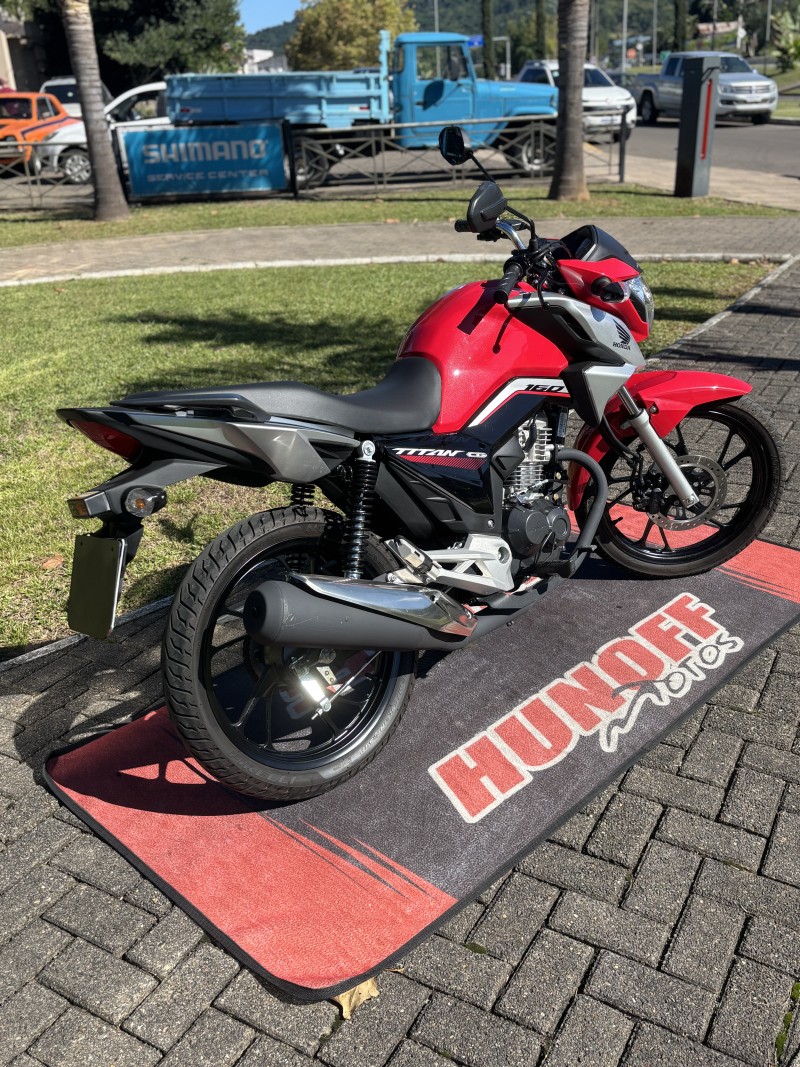 CG 160 TITAN - 2023 - FELIZ