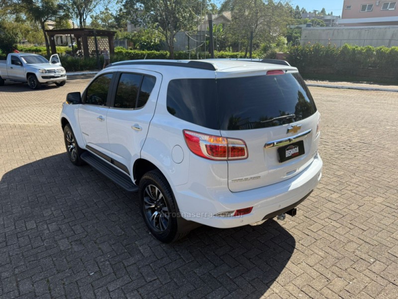 TRAILBLAZER 2.8 LTZ 4X4 16V TURBO DIESEL 4P AUTOMÁTICO - 2018 - BROCHIER