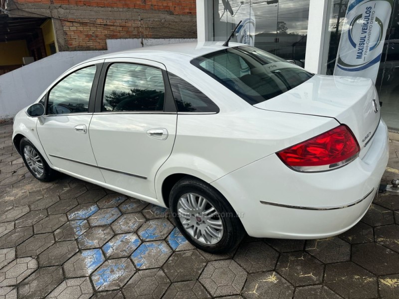 LINEA 1.9 MPI HLX 16V FLEX 4P MANUAL - 2011 - GRAVATAí