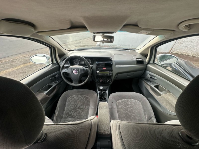 LINEA 1.9 MPI HLX 16V FLEX 4P MANUAL - 2011 - GRAVATAí