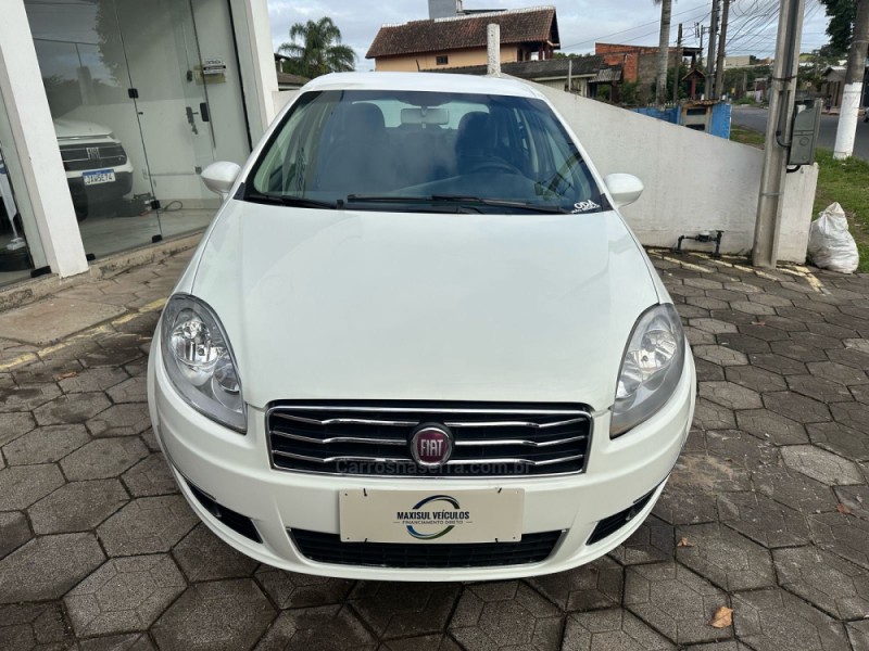 LINEA 1.9 MPI HLX 16V FLEX 4P MANUAL - 2011 - GRAVATAí