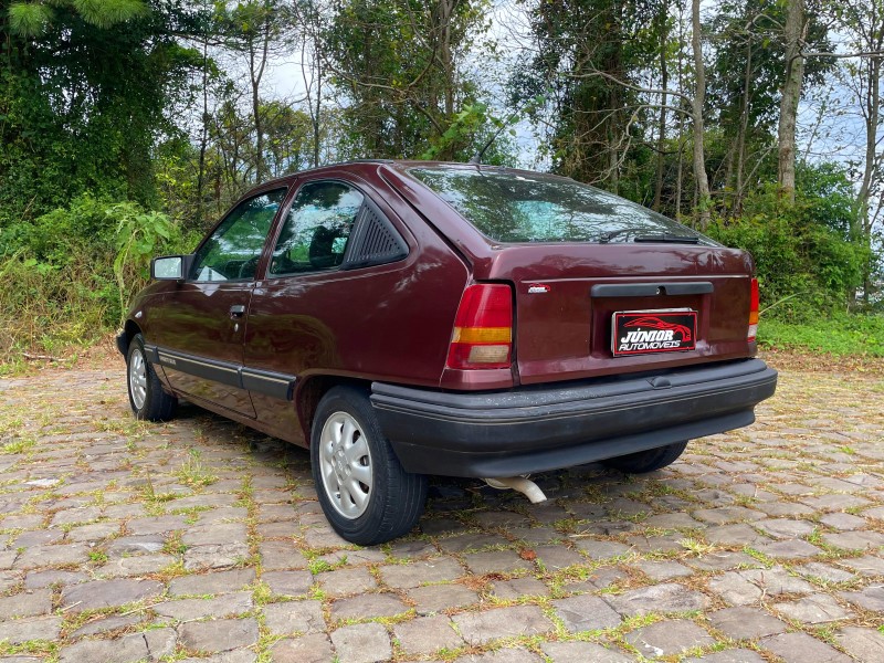 KADETT 1.8 EFI SL/E 8V GASOLINA 2P MANUAL - 1994 - CAXIAS DO SUL