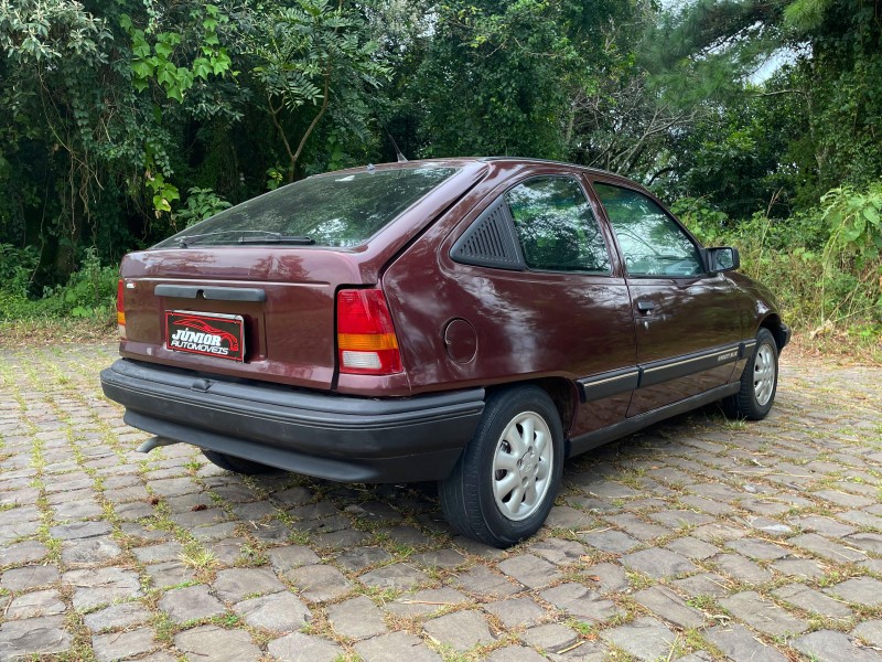 KADETT 1.8 EFI SL/E 8V GASOLINA 2P MANUAL - 1994 - CAXIAS DO SUL