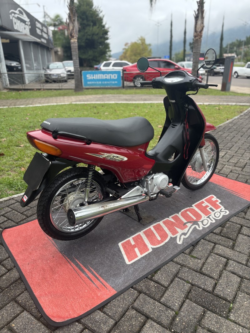 BIZ 100 ES - 2005 - FELIZ