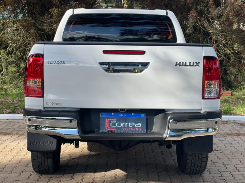 HILUX 2.8 SR 4X4 CD 16V DIESEL 4P AUTOMÁTICO - 2024 - CANELA