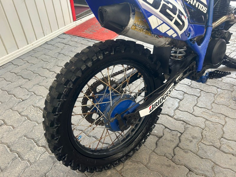 TT-R 230 - 2010 - TRêS COROAS