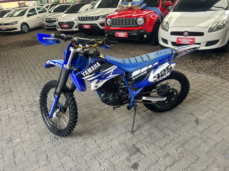 TT-R 230 - 2010 - TRêS COROAS