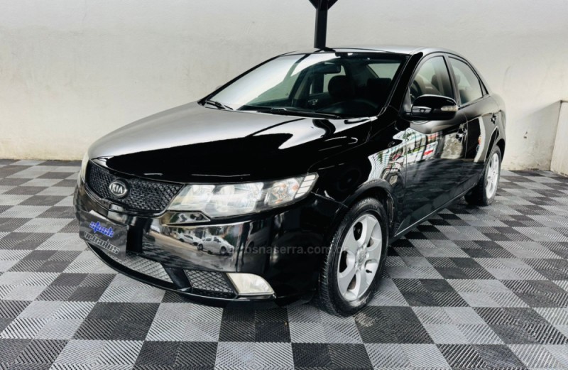 CERATO 1.6 E.213 SEDAN 16V GASOLINA 4P MANUAL - 2010 - NOVO HAMBURGO